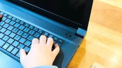 キーボード付きPC